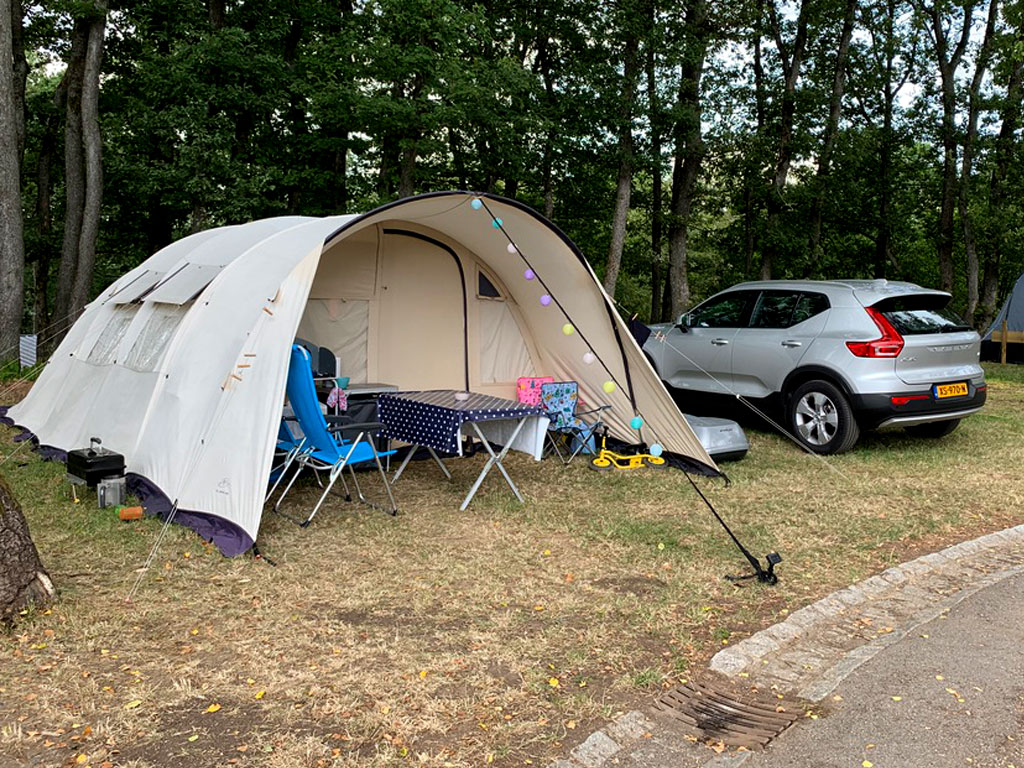 Neues Auto für Camping